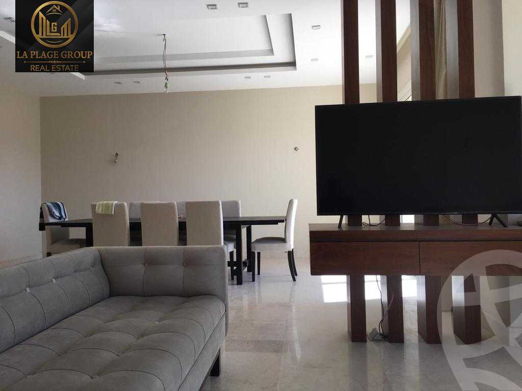 https://aqarmap.com.eg/en/listing/5571525-for-sale-cairo-new-cairo-compounds-hyde-park-cluster-8-hyde-park