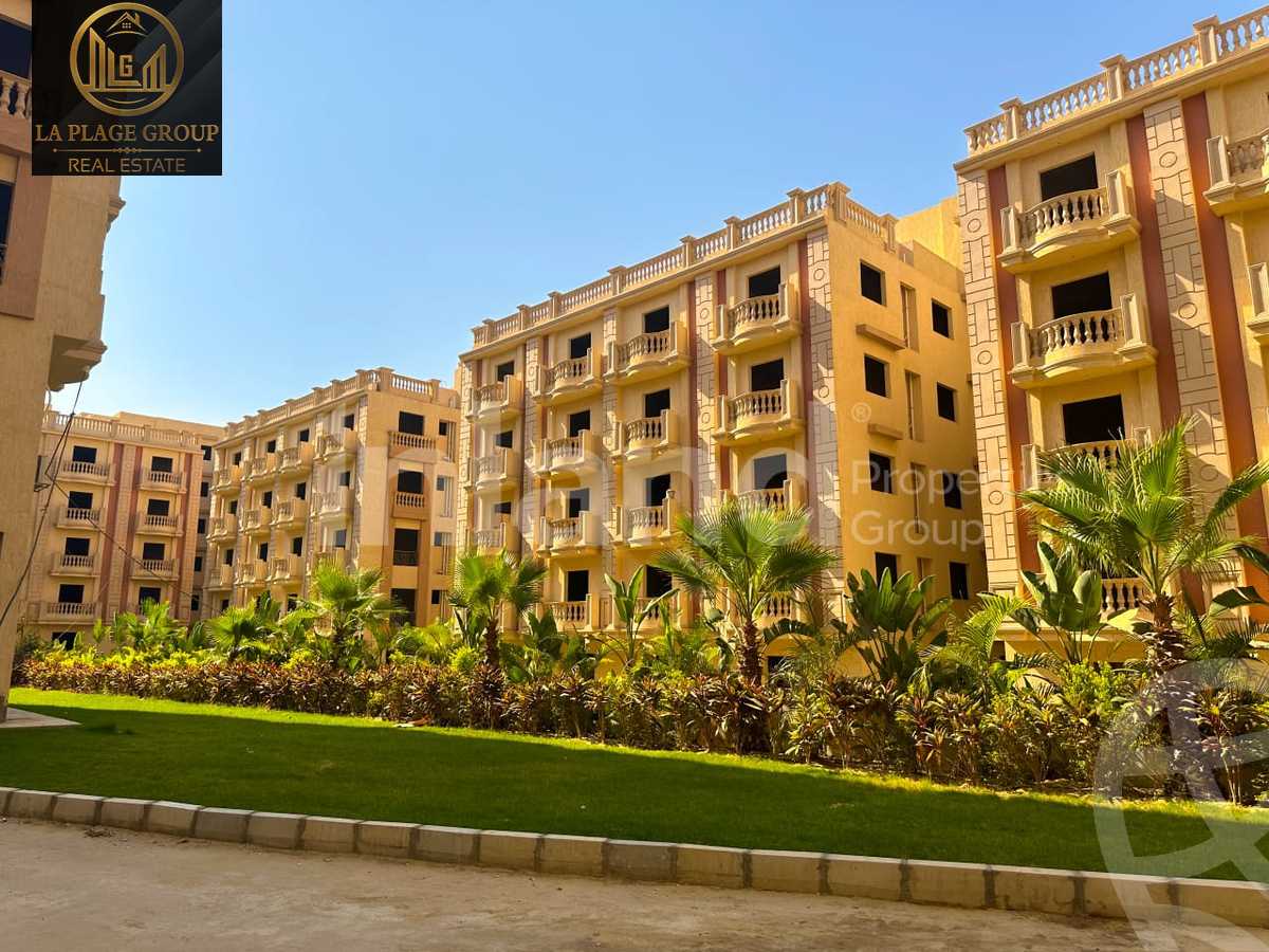 https://aqarmap.com.eg/en/listing/5578855-for-sale-cairo-new-cairo-compounds-el-ashrafia