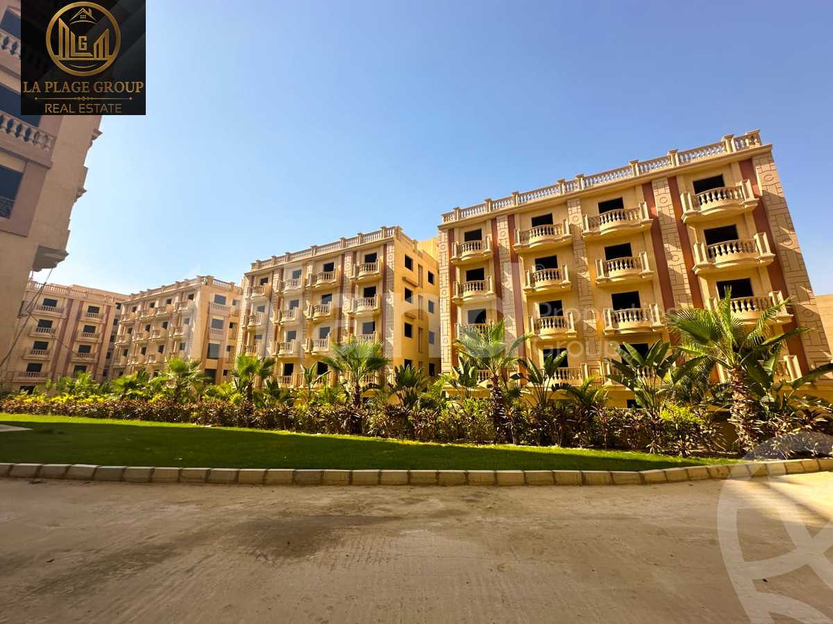 https://aqarmap.com.eg/en/listing/5578954-for-sale-cairo-new-cairo-compounds-el-ashrafia