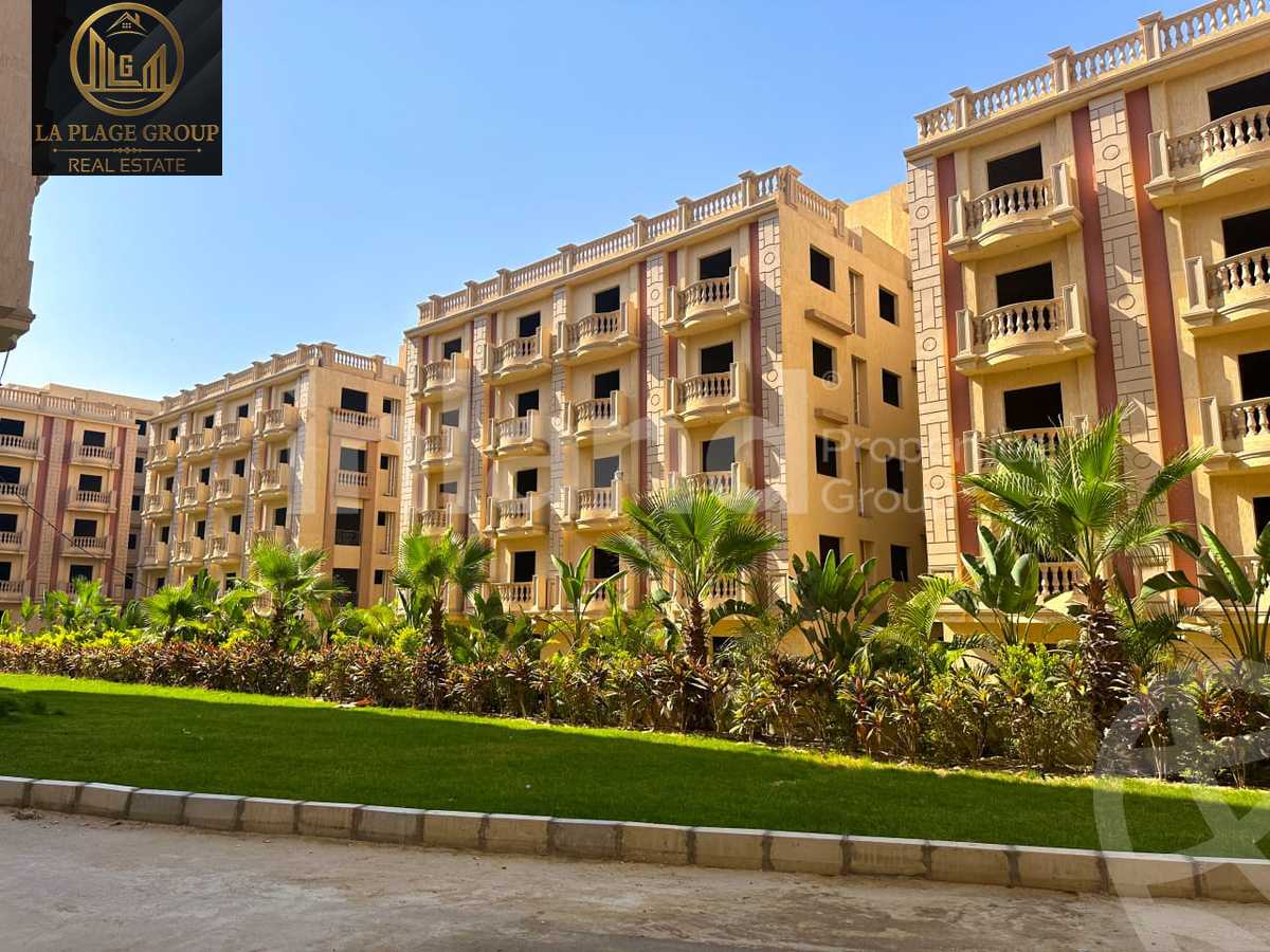 https://aqarmap.com.eg/en/listing/5578954-for-sale-cairo-new-cairo-compounds-el-ashrafia