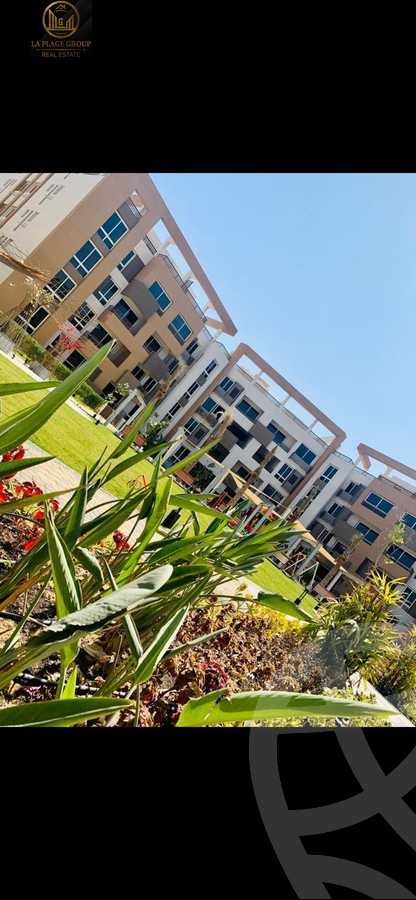 https://aqarmap.com.eg/en/listing/5614139-for-sale-cairo-el-shorouk-compounds-granda-life