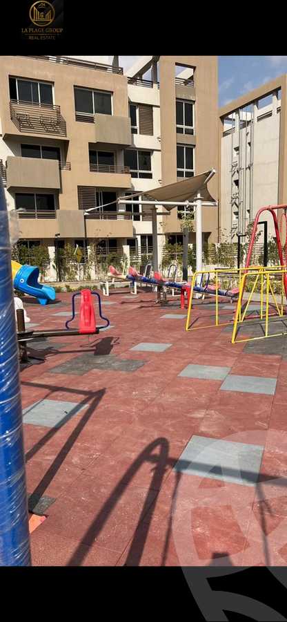 https://aqarmap.com.eg/en/listing/5614139-for-sale-cairo-el-shorouk-compounds-granda-life