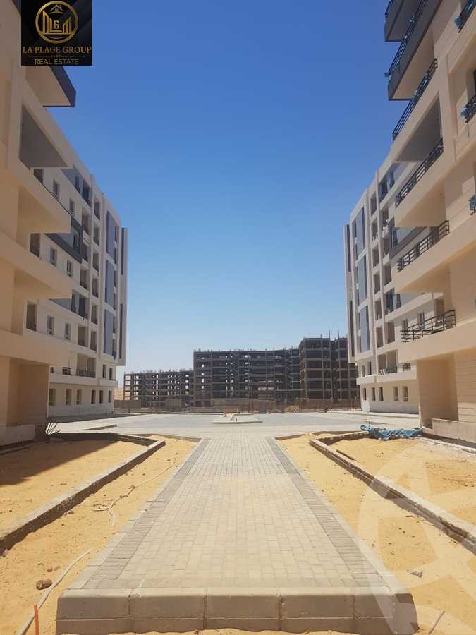 https://aqarmap.com.eg/en/listing/5635498-for-sale-cairo-new-administrative-capital-r7-il-mondo