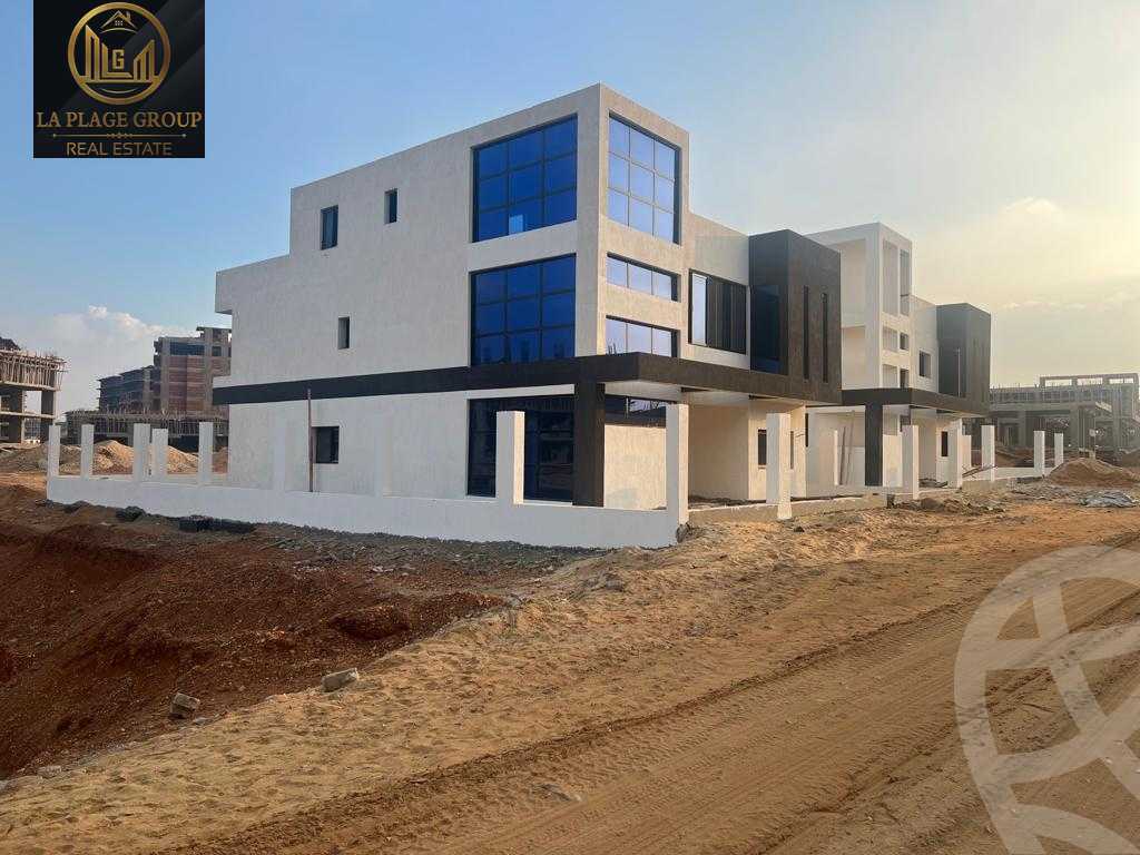 https://aqarmap.com.eg/en/listing/5643905-for-sale-cairo-new-administrative-capital-r7-kmbwnd-stw