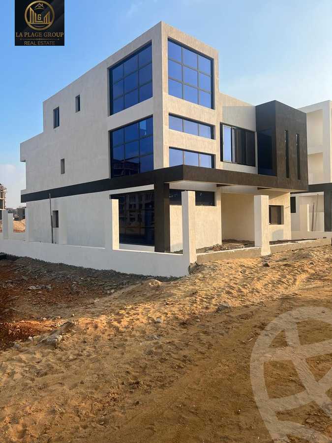 https://aqarmap.com.eg/en/listing/5643905-for-sale-cairo-new-administrative-capital-r7-kmbwnd-stw