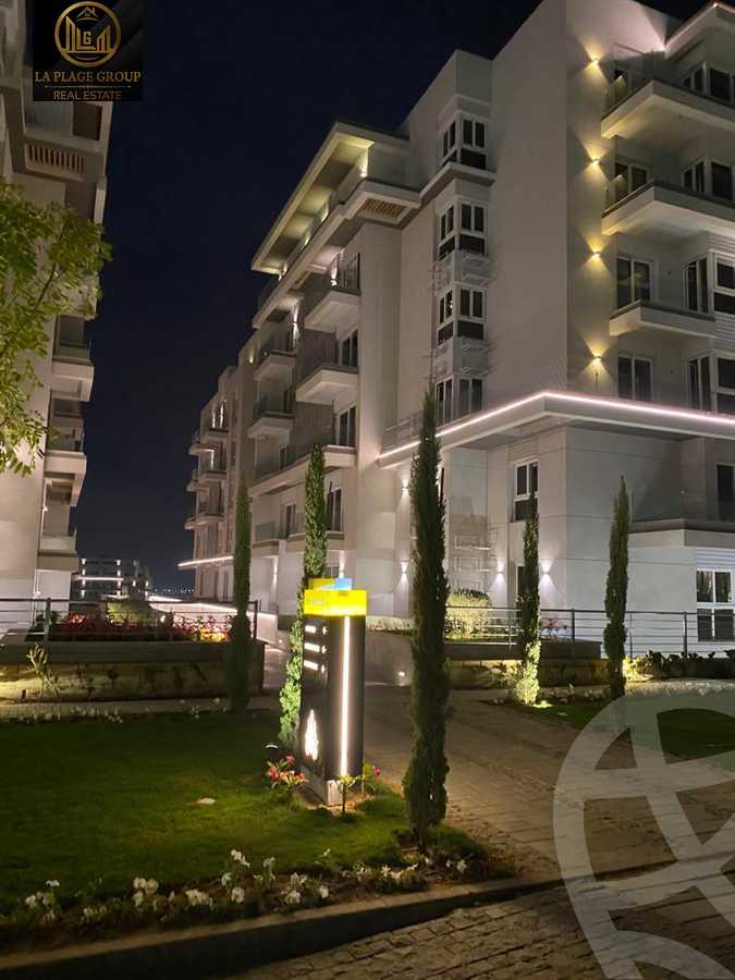 https://aqarmap.com.eg/en/listing/5662156-for-sale-cairo-new-cairo-compounds-mwntn-fyw-y-syty-club-park-mountain-view-icity