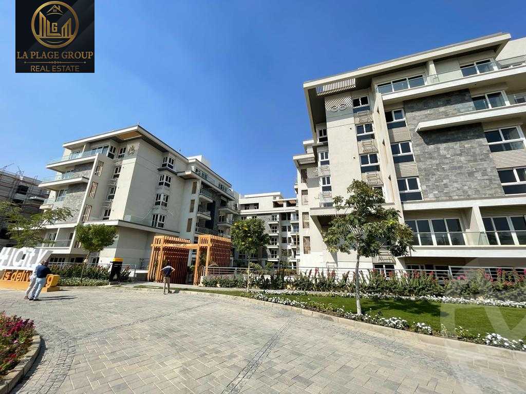https://aqarmap.com.eg/en/listing/5662156-for-sale-cairo-new-cairo-compounds-mwntn-fyw-y-syty-club-park-mountain-view-icity