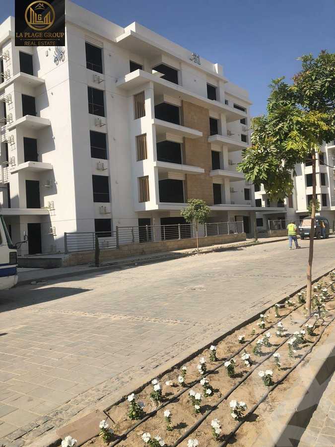 https://aqarmap.com.eg/en/listing/5662156-for-sale-cairo-new-cairo-compounds-mwntn-fyw-y-syty-club-park-mountain-view-icity