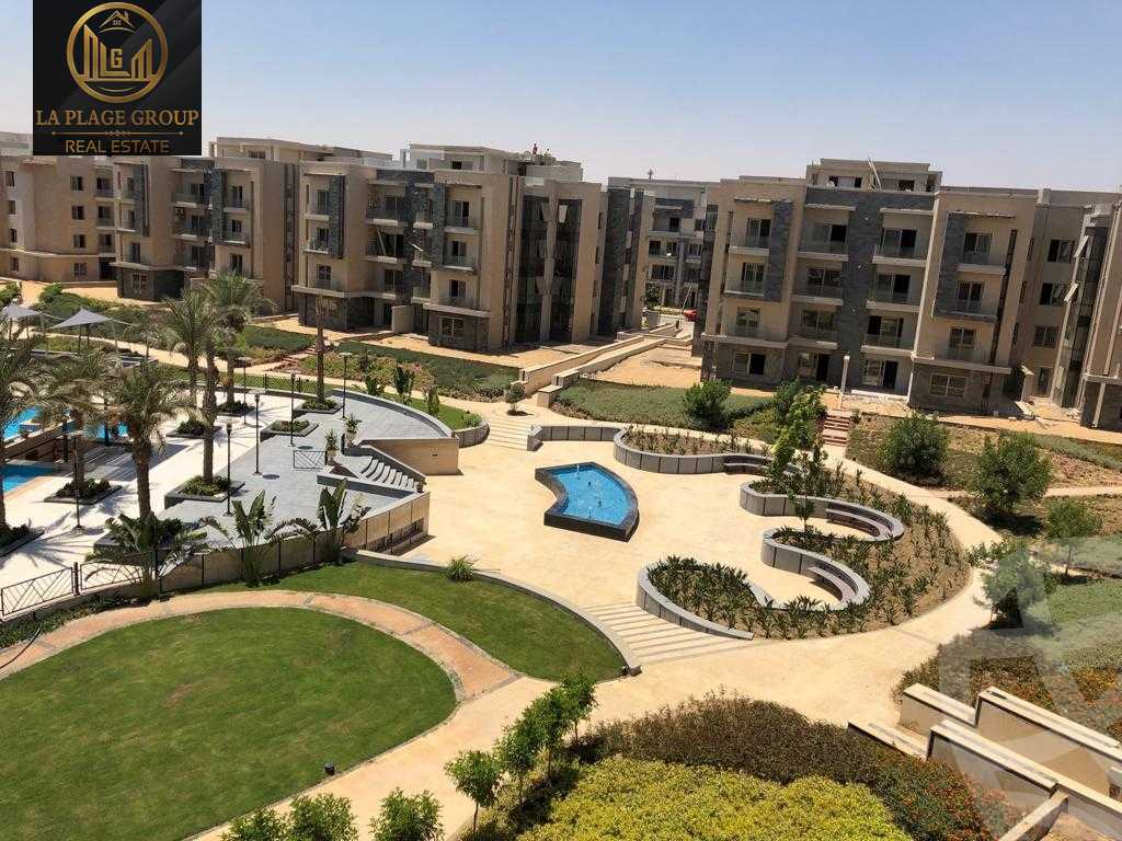 https://aqarmap.com.eg/en/listing/5696021-for-sale-cairo-new-cairo-compounds-galleria-moon-valley