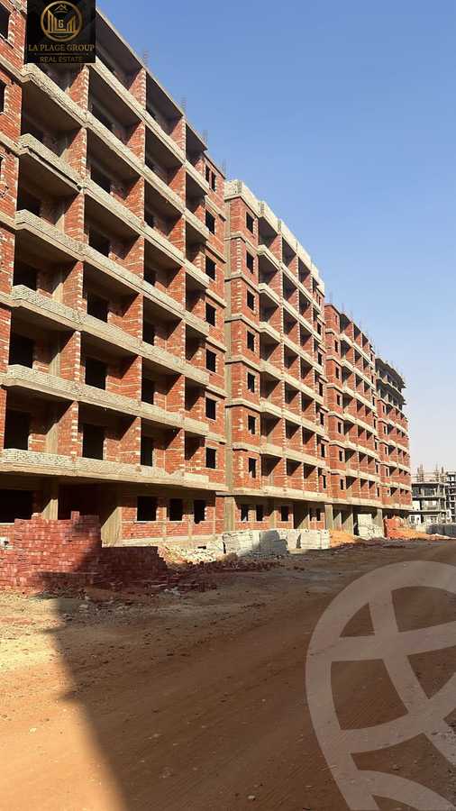 https://aqarmap.com.eg/ar/listing/5888347-for-sale-cairo-new-administrative-capital-r7-kmbwnd-stw