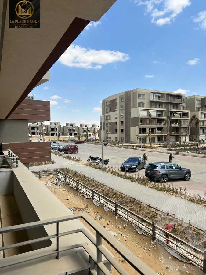 https://aqarmap.com.eg/ar/listing/5892349-for-sale-cairo-new-cairo-compounds-blm-hylz-nyw-kyrw
