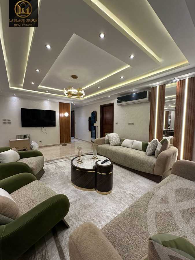 https://aqarmap.com.eg/en/listing/5900832-for-sale-cairo-new-cairo-compounds-mwrd-fq-llttwyr