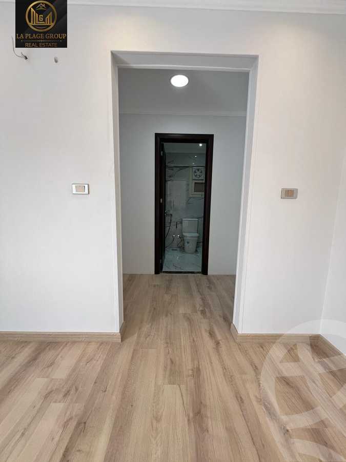 https://aqarmap.com.eg/ar/listing/5900893-for-sale-cairo-new-cairo-compounds-mwrd-fq-llttwyr