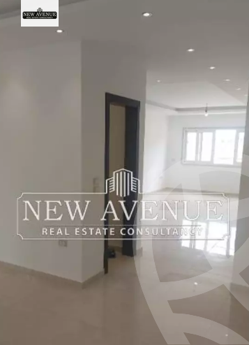 https://aqarmap.com.eg/ar/listing/4531174-for-rent-cairo-new-cairo-compounds-mountain-view-hyde-park
