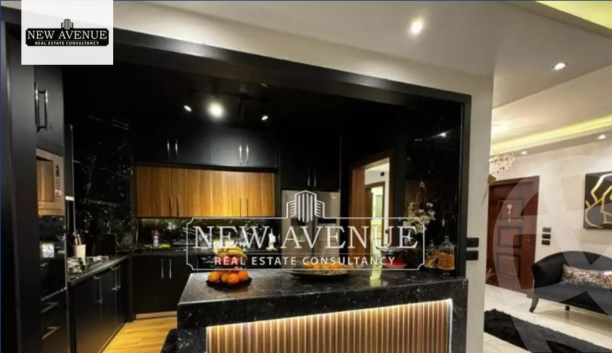 https://aqarmap.com.eg/ar/listing/5228081-for-sale-cairo-new-cairo-compounds-mountain-view-hyde-park