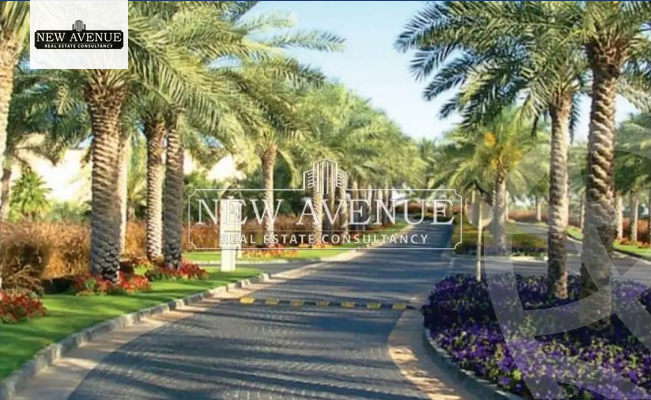 https://aqarmap.com.eg/en/listing/4627529-for-sale-cairo-6th-of-october-compound-swan-lake