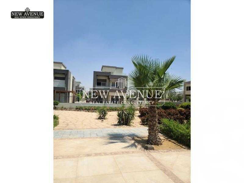 https://aqarmap.com.eg/ar/listing/4857664-for-sale-cairo-new-cairo-compounds-hyde-park-centre-ville-hyde-park