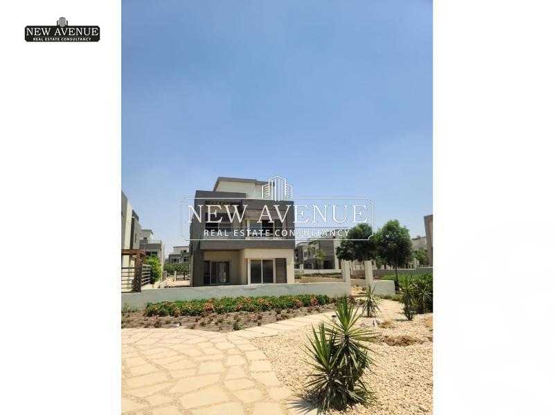 https://aqarmap.com.eg/en/listing/4857664-for-sale-cairo-new-cairo-compounds-hyde-park-centre-ville-hyde-park