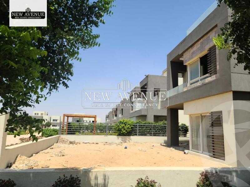 https://aqarmap.com.eg/ar/listing/4857664-for-sale-cairo-new-cairo-compounds-hyde-park-centre-ville-hyde-park