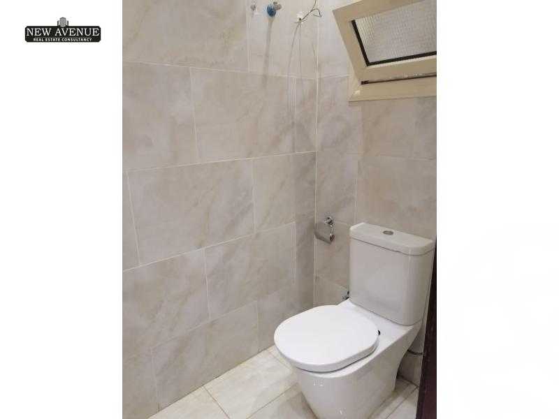 https://aqarmap.com.eg/ar/listing/4879736-for-sale-cairo-new-cairo-sharq-el-akadamiya-al-tahrir-st
