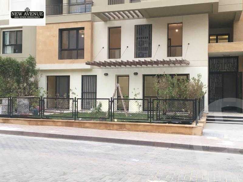 https://aqarmap.com.eg/ar/listing/4915327-for-sale-cairo-new-cairo-compounds-eastown-eastown-parks