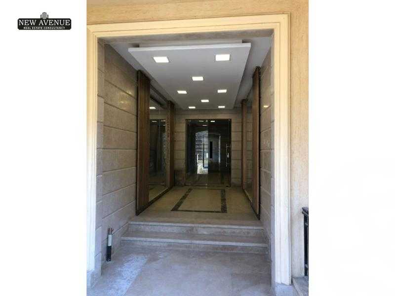 https://aqarmap.com.eg/en/listing/5860030-for-sale-cairo-new-cairo-compounds-stwn-ryzydns-by-ar-y-llttwyr