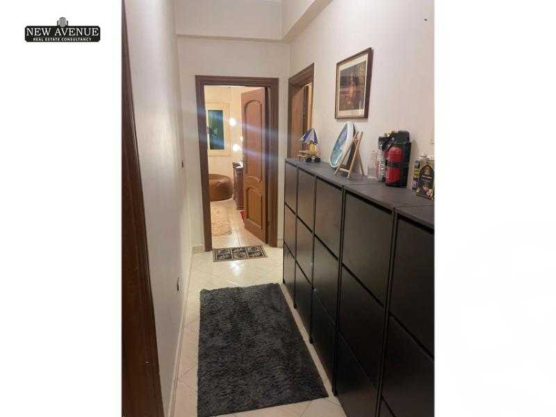 https://aqarmap.com.eg/ar/listing/4922359-for-sale-cairo-new-cairo-ganob-el-akadamiya-south-academy-b-taha-hussein-st