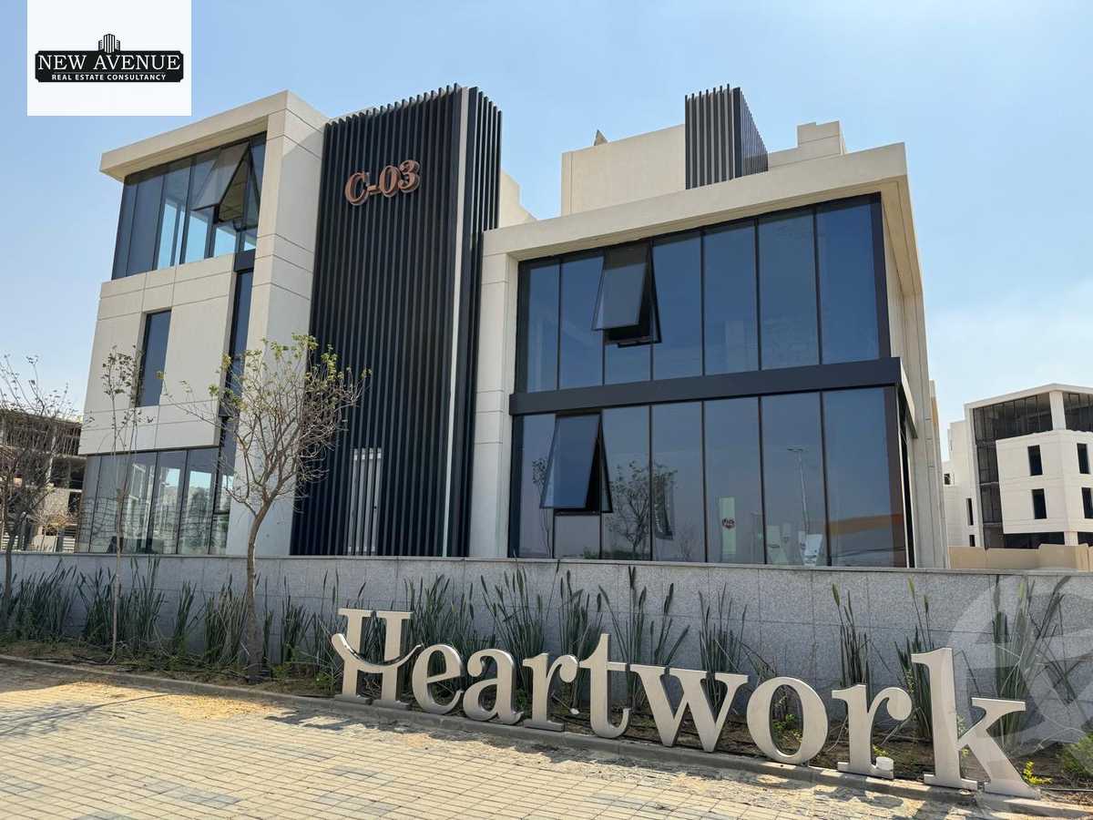 https://aqarmap.com.eg/ar/listing/4957390-for-sale-cairo-new-cairo-compounds-mwntn-fyw-y-syty-hrt-wwrk-mountain-view-icity-hq500-complex-mountain-view