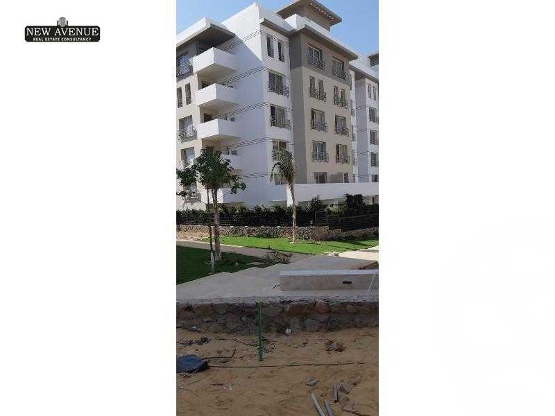 https://aqarmap.com.eg/en/listing/4961397-for-sale-cairo-new-cairo-compounds-hyde-park-hpr-hyde-park