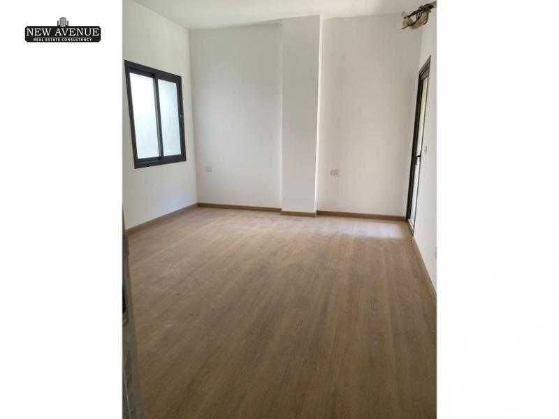 https://aqarmap.com.eg/ar/listing/4969461-for-sale-cairo-new-cairo-compounds-fifth-square