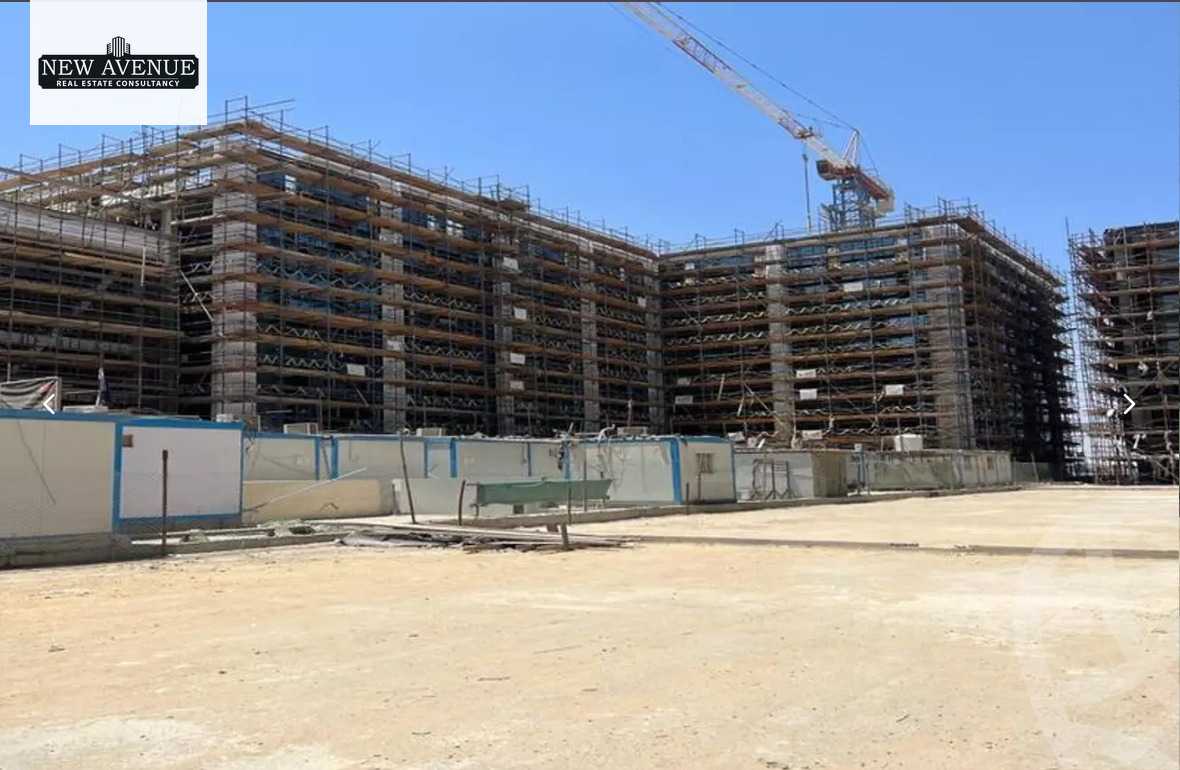 https://aqarmap.com.eg/en/listing/4975504-for-sale-cairo-new-cairo-compounds-wn-nynty-mwl-lndmrk-sbwr