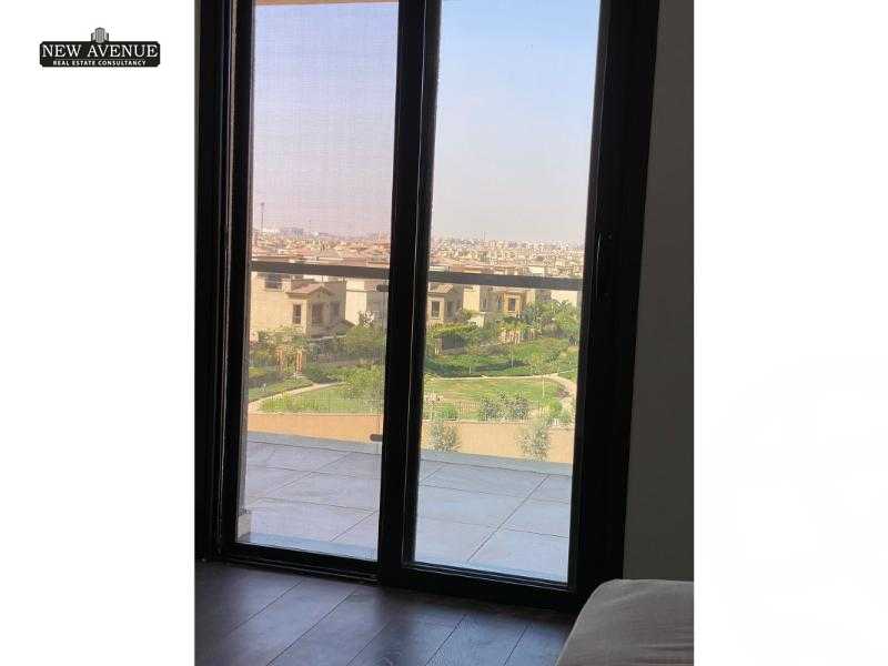 https://aqarmap.com.eg/ar/listing/5040547-for-sale-cairo-new-cairo-compounds-villette-kmbwnd-sky-kwndwz-swdyk-villette