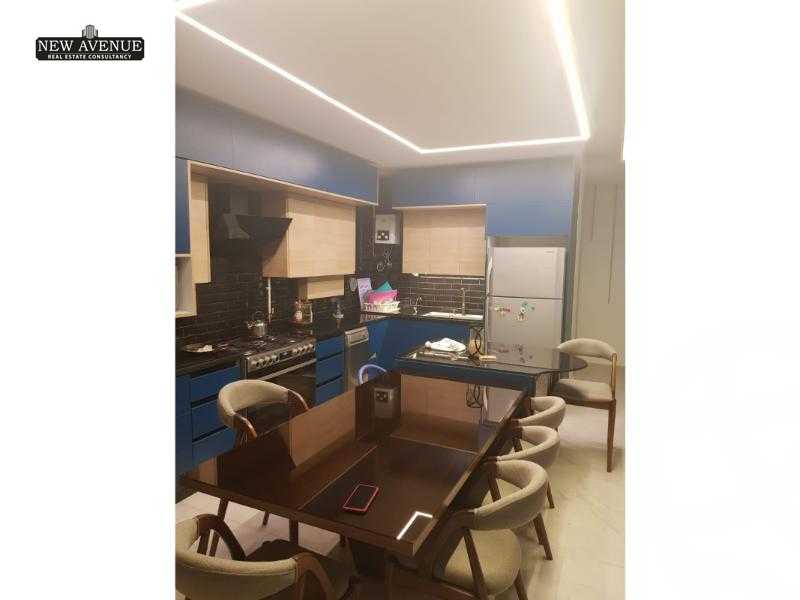 https://aqarmap.com.eg/ar/listing/5095872-for-sale-cairo-new-cairo-compounds-villette-kmbwnd-sky-kwndwz-swdyk-villette