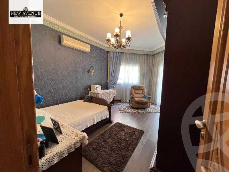 https://aqarmap.com.eg/en/listing/5114104-for-sale-cairo-new-cairo-first-settlement-mhwr-mstfy-kml