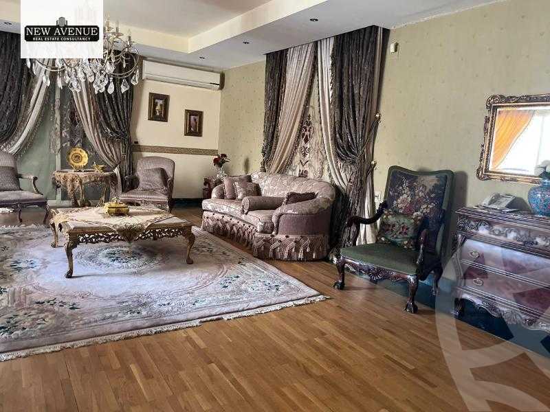 https://aqarmap.com.eg/en/listing/5114104-for-sale-cairo-new-cairo-first-settlement-mhwr-mstfy-kml