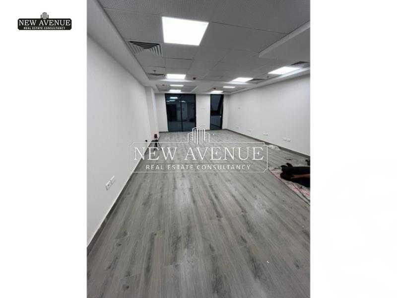 https://aqarmap.com.eg/en/listing/5816854-for-rent-cairo-new-cairo-compounds-hyde-park-business-district