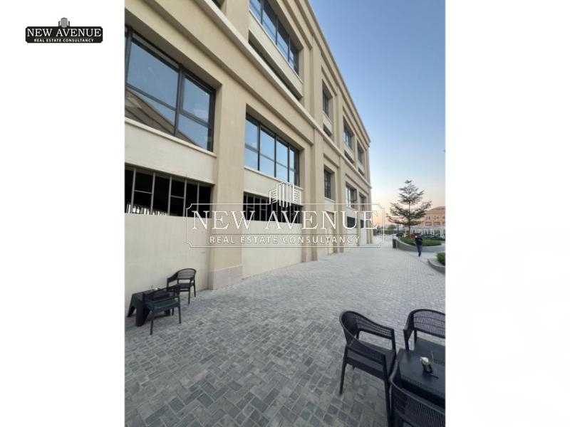 https://aqarmap.com.eg/en/listing/5161812-for-rent-cairo-new-cairo-compounds-mivida-mivida-business-park-emaar