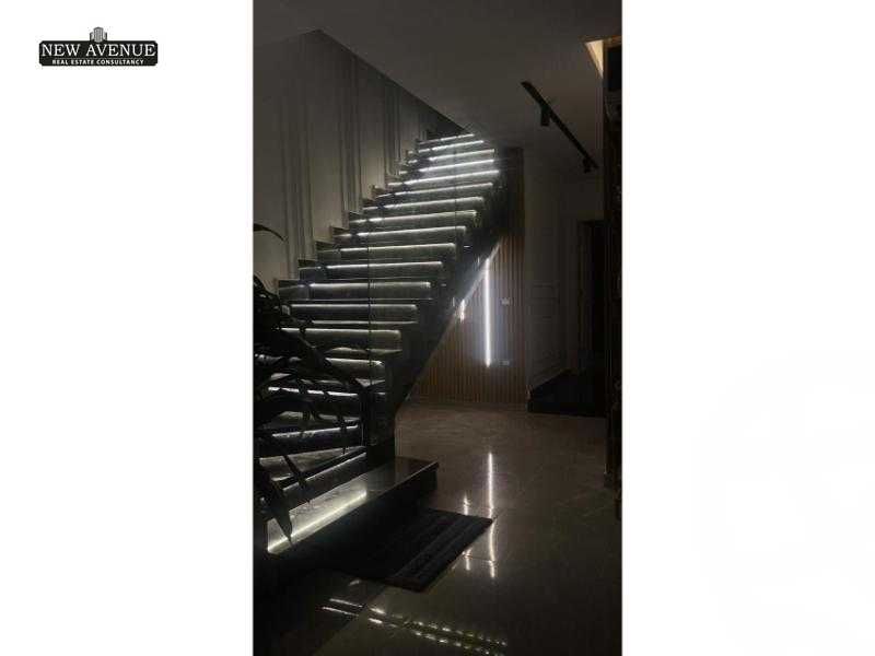 https://aqarmap.com.eg/en/listing/5213254-for-sale-cairo-new-cairo-compounds-mountain-view-hyde-park