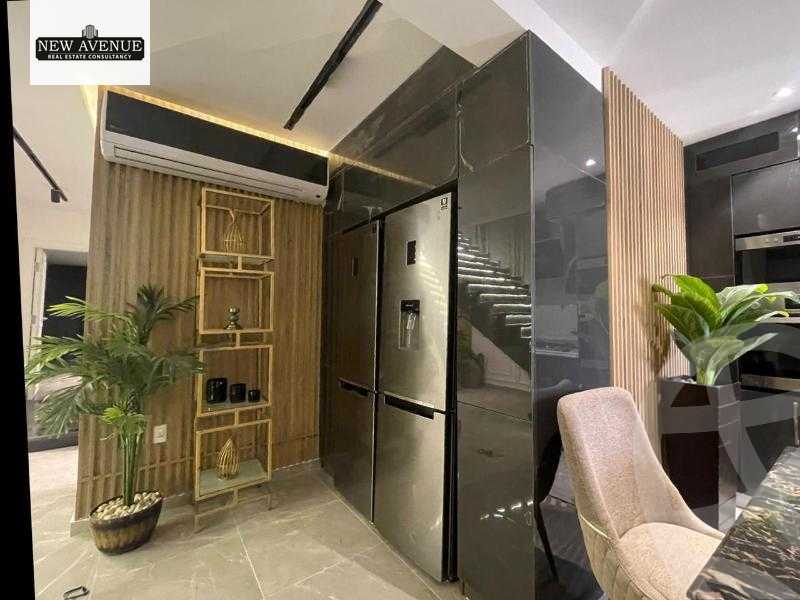 https://aqarmap.com.eg/en/listing/5213254-for-sale-cairo-new-cairo-compounds-mountain-view-hyde-park
