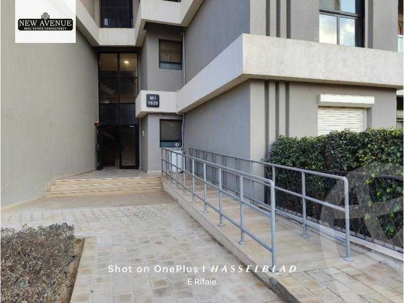 https://aqarmap.com.eg/en/listing/5224843-for-sale-cairo-new-cairo-compounds-villette-kmbwnd-sky-kwndwz-swdyk-villette