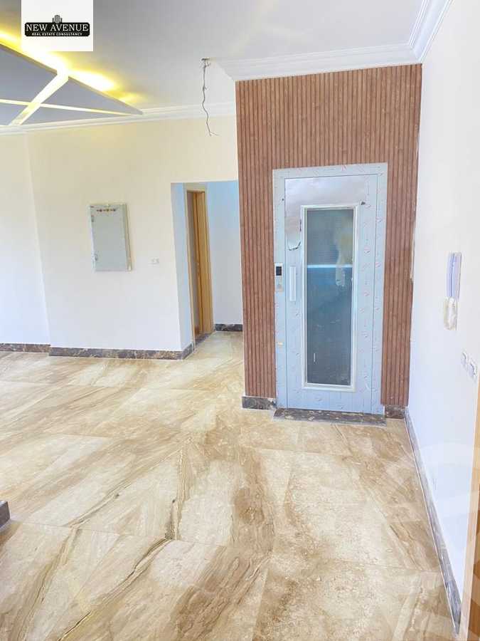 https://aqarmap.com.eg/ar/listing/5226987-for-sale-cairo-new-cairo-lrhb-city-malls-and-markets