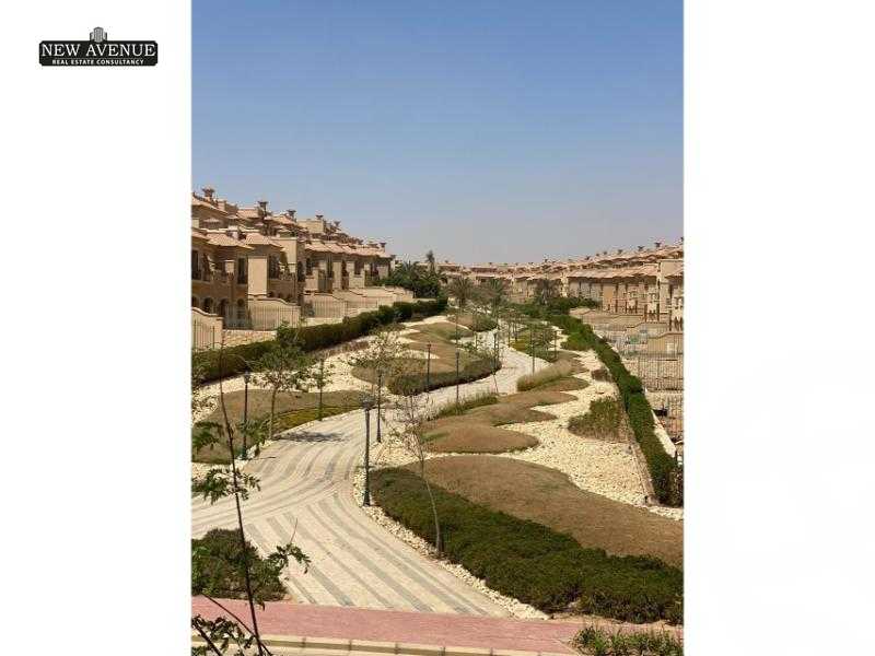 https://aqarmap.com.eg/en/listing/5228076-for-sale-cairo-new-administrative-capital-r4-la-vista-city