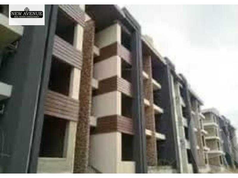 https://aqarmap.com.eg/en/listing/5228258-for-sale-cairo-new-administrative-capital-r7-midtown-condo
