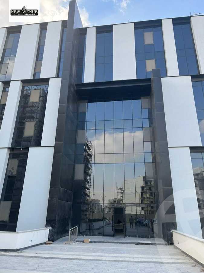 https://aqarmap.com.eg/en/listing/5228876-for-rent-cairo-new-cairo-compounds-hyde-park-centre-ville-hyde-park