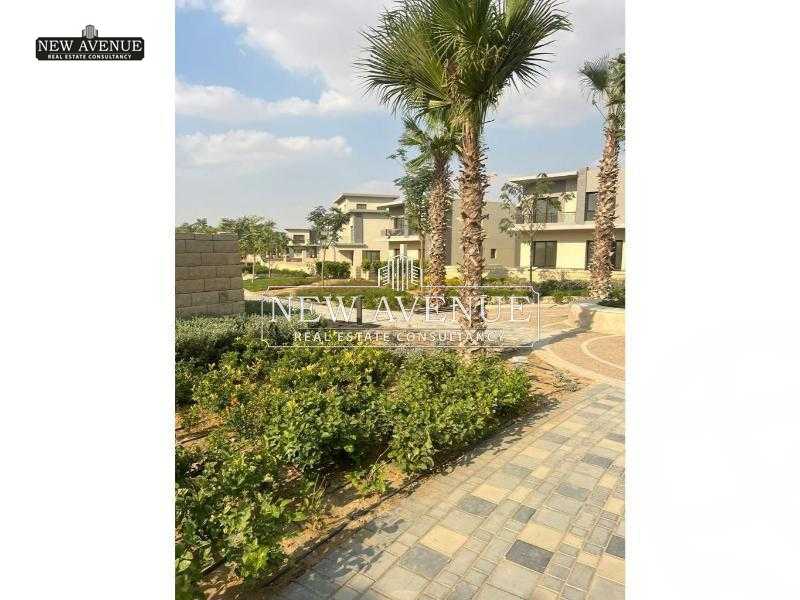 https://aqarmap.com.eg/en/listing/5236322-for-sale-cairo-new-cairo-compounds-swan-lake-iris-swan-lake-residence