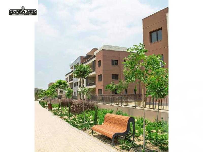 https://aqarmap.com.eg/en/listing/5237081-for-sale-cairo-new-cairo-compounds-district-5-the-plateau-district-5