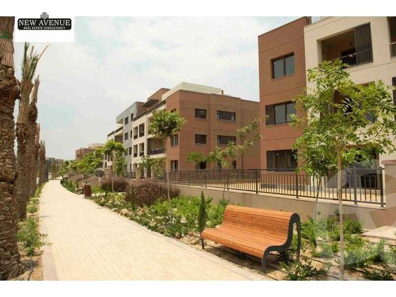 https://aqarmap.com.eg/ar/listing/5251178-for-sale-cairo-new-cairo-compounds-district-5-d-park-district-5-compound-marakez
