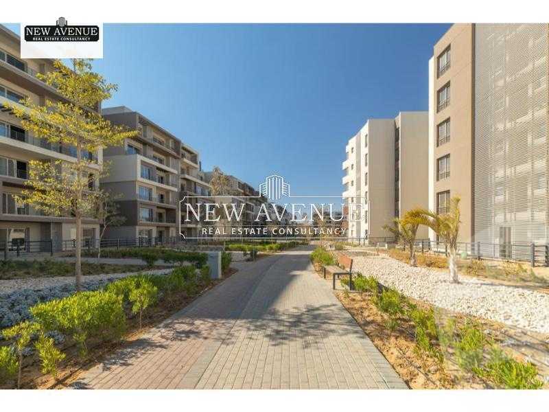 https://aqarmap.com.eg/en/listing/5258690-for-sale-cairo-new-cairo-compounds-blm-hylz-nyw-kyrw