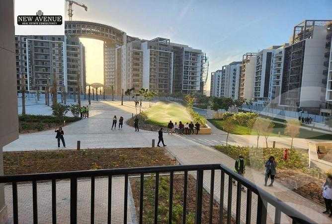 https://aqarmap.com.eg/en/listing/5263932-for-sale-cairo-el-sheikh-zayed-city-compounds-zyd-wr-llttwyr-park-towers-zed-el-sheikh-zayed-compound