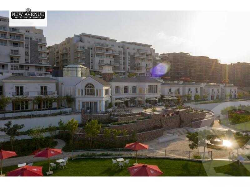 https://aqarmap.com.eg/en/listing/5298941-for-sale-cairo-new-cairo-compounds-mountain-view1-1-compound